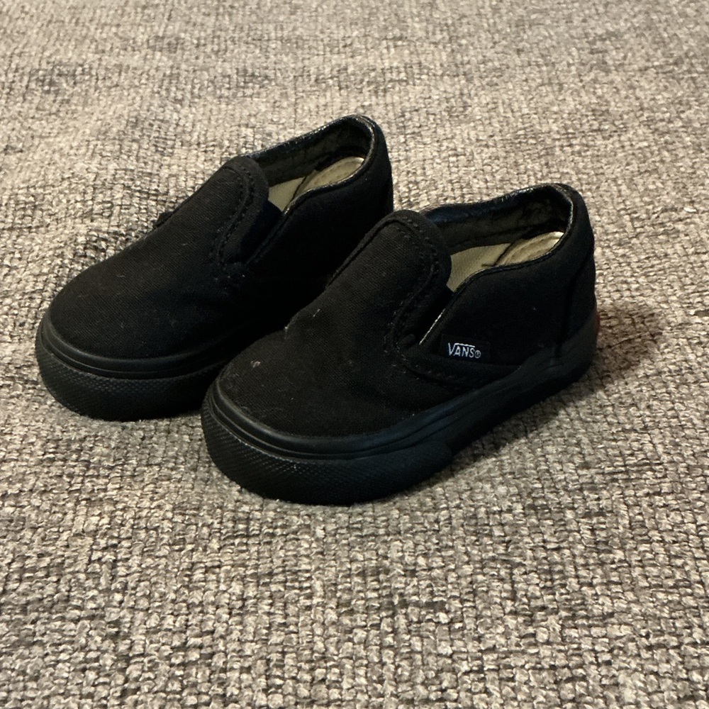 Vans Kids Black Slip-On Sneakers